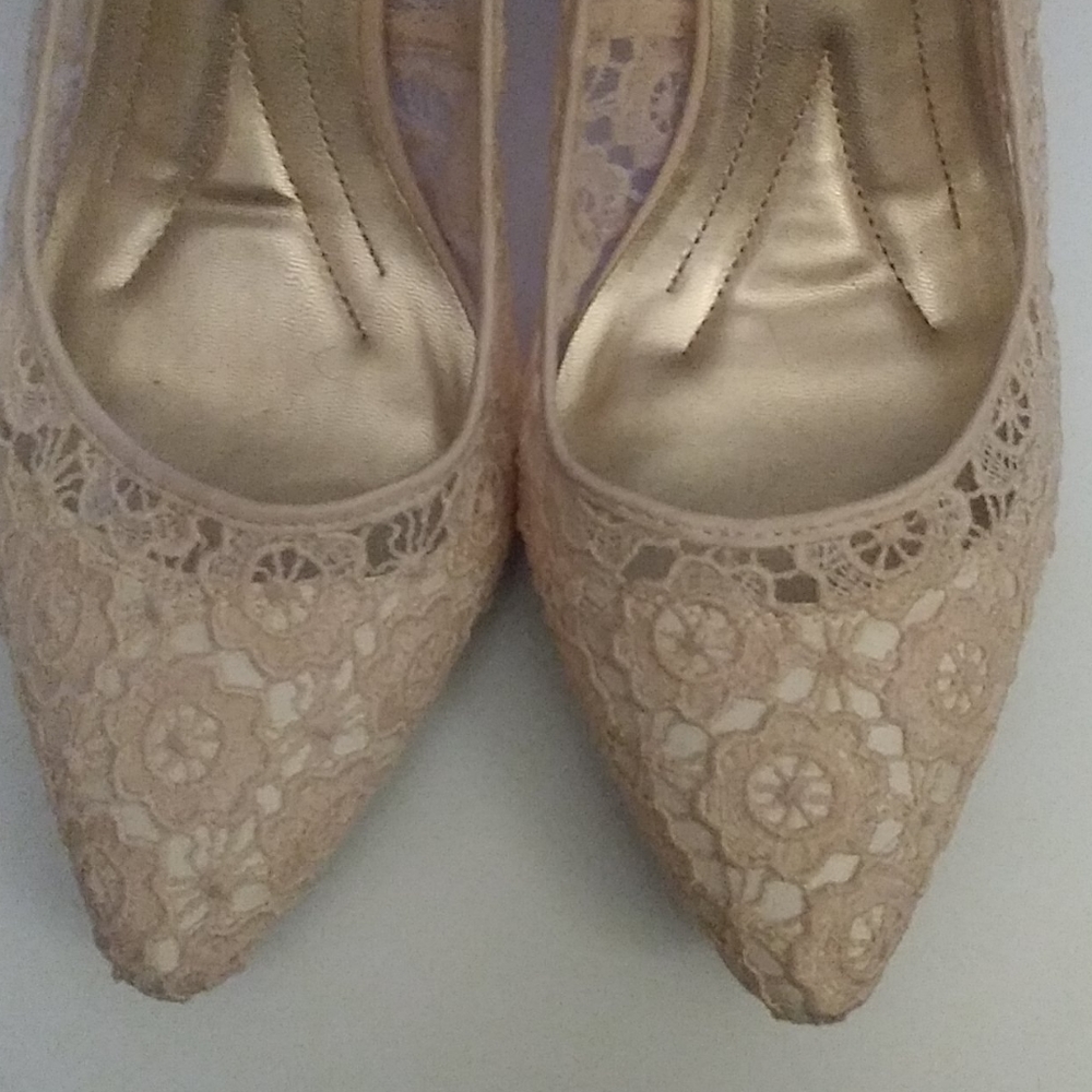 Pink Lace Heels - Picture 2 of 3